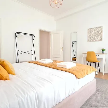 Santa Clara Apartment